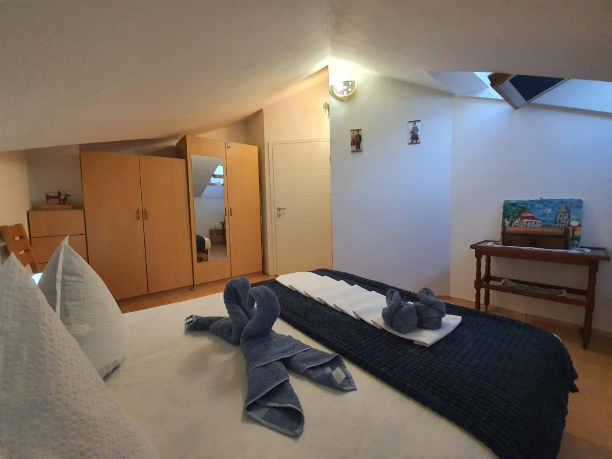 Apartment D Free Parking & Wifi, Walking Distance To Centrum Задар Экстерьер фото